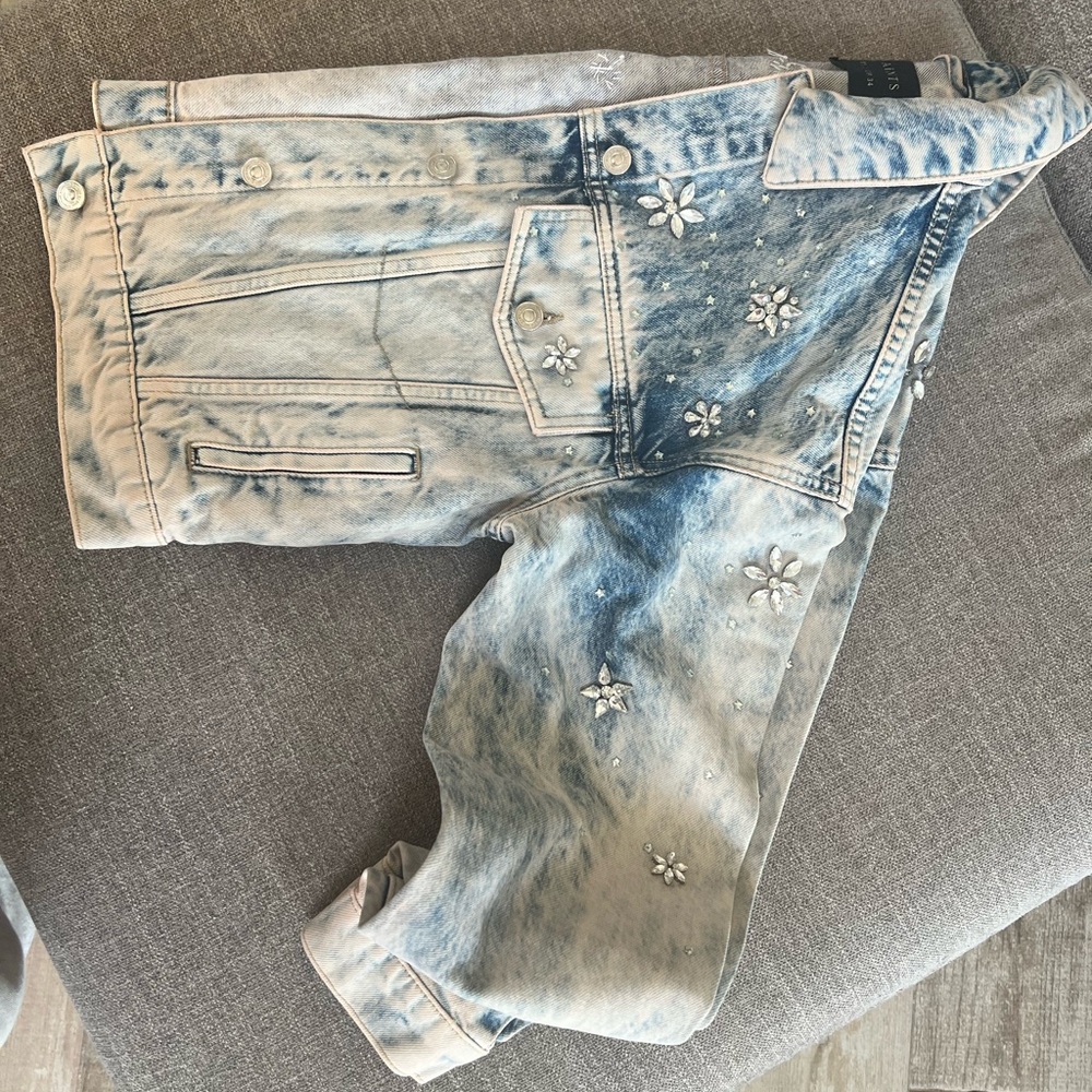 AllSaints Floral Embellished Denim Jean Jacket Monty Size 2 NWOT - Picture 9 of 10